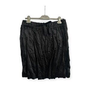 Prada Rumpled and Crinkled Effect Black Short‎ Skirt, S/S2009, Size 46 Italy
